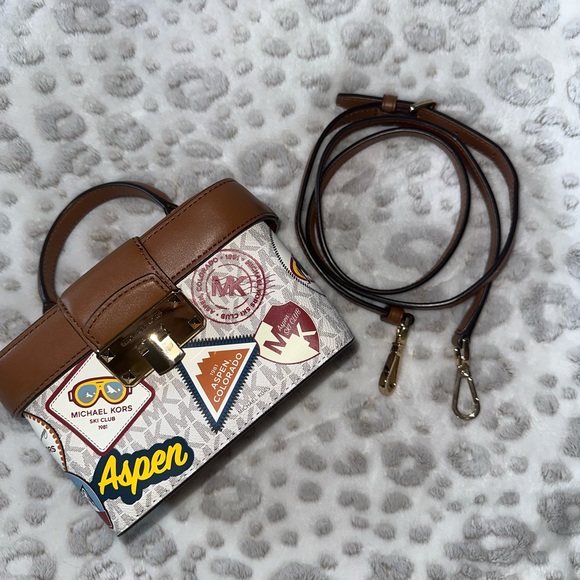 Michael Kors *Exclusive* Trunk Mini Bag - Picture 2 of 11